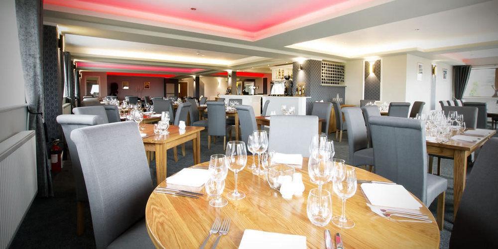 Oak Royal Hotel, Golf And Country Club Chorley  Dış mekan fotoğraf