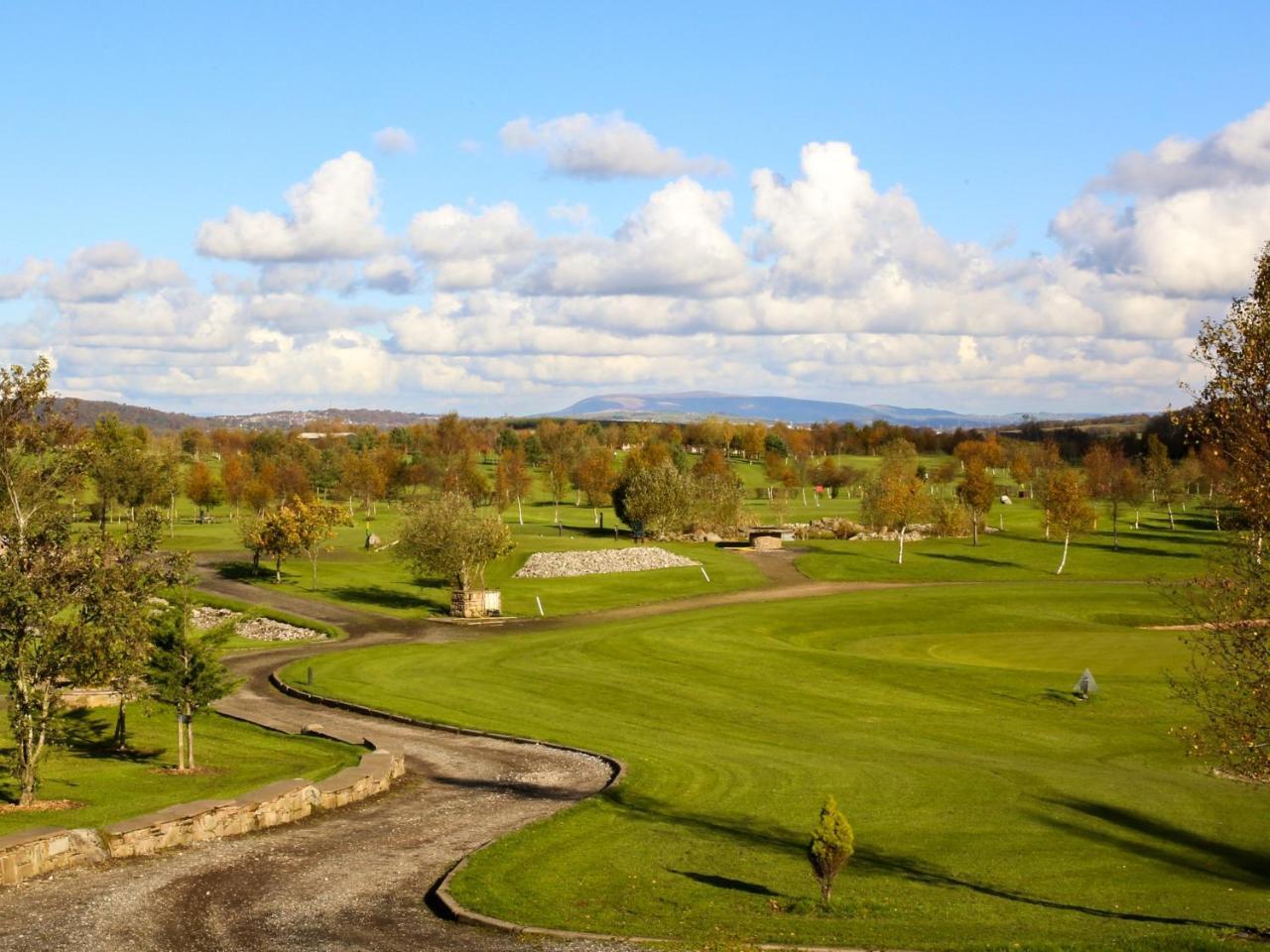 Oak Royal Hotel, Golf And Country Club Chorley  Dış mekan fotoğraf