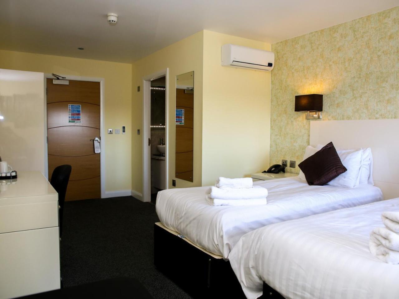 Oak Royal Hotel, Golf And Country Club Chorley  Oda fotoğraf